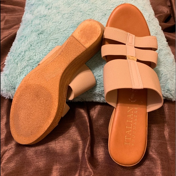 Tan slides. - Picture 3 of 4